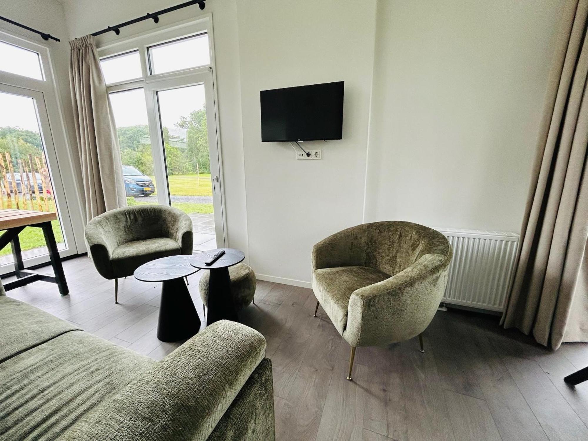 Bungalowpark De Horn - Floresta 215 Dirkshorn Екстериор снимка